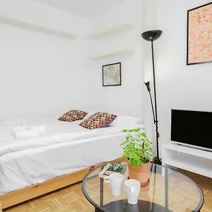 Kakowskiego By Renters Warszawa